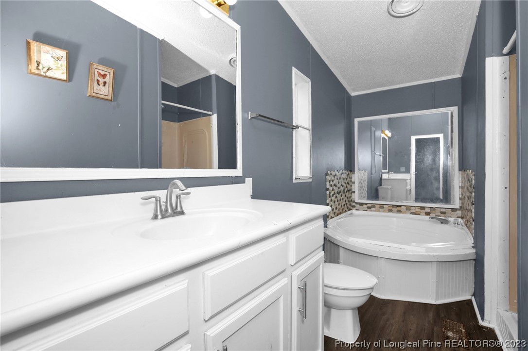 2556 Missouri Road Maxton, NC 28364 - Photo 18 of 36 Gallery Image 18