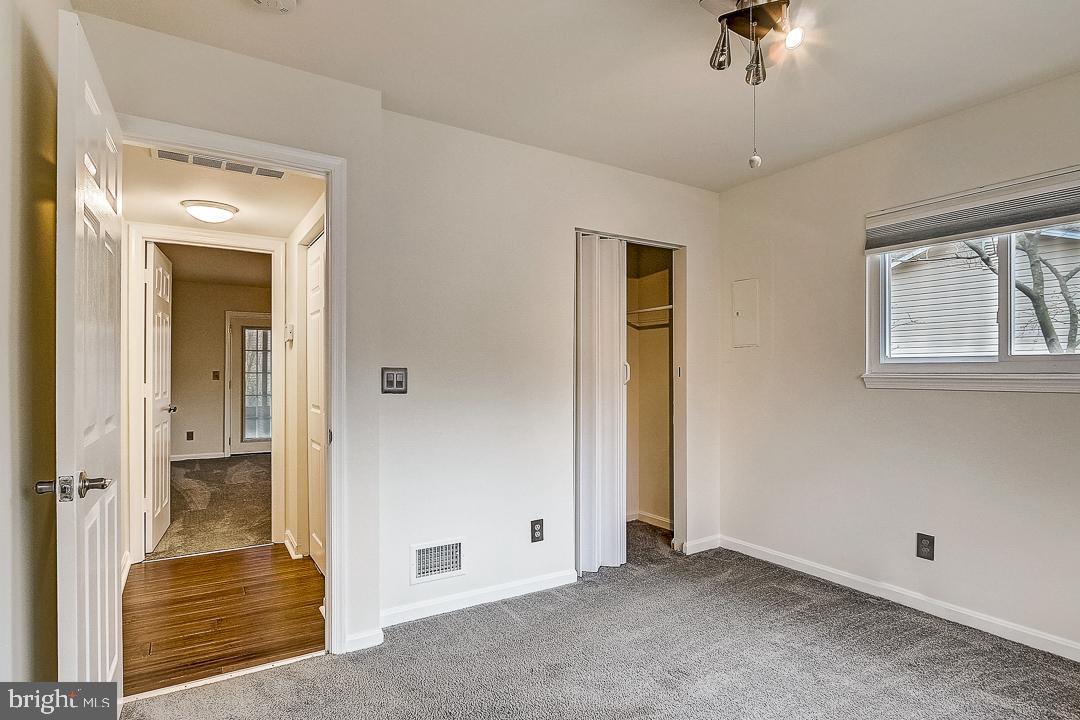 407 Bayview Drive Edgewater, MD 21037 - Photo 15 of 36