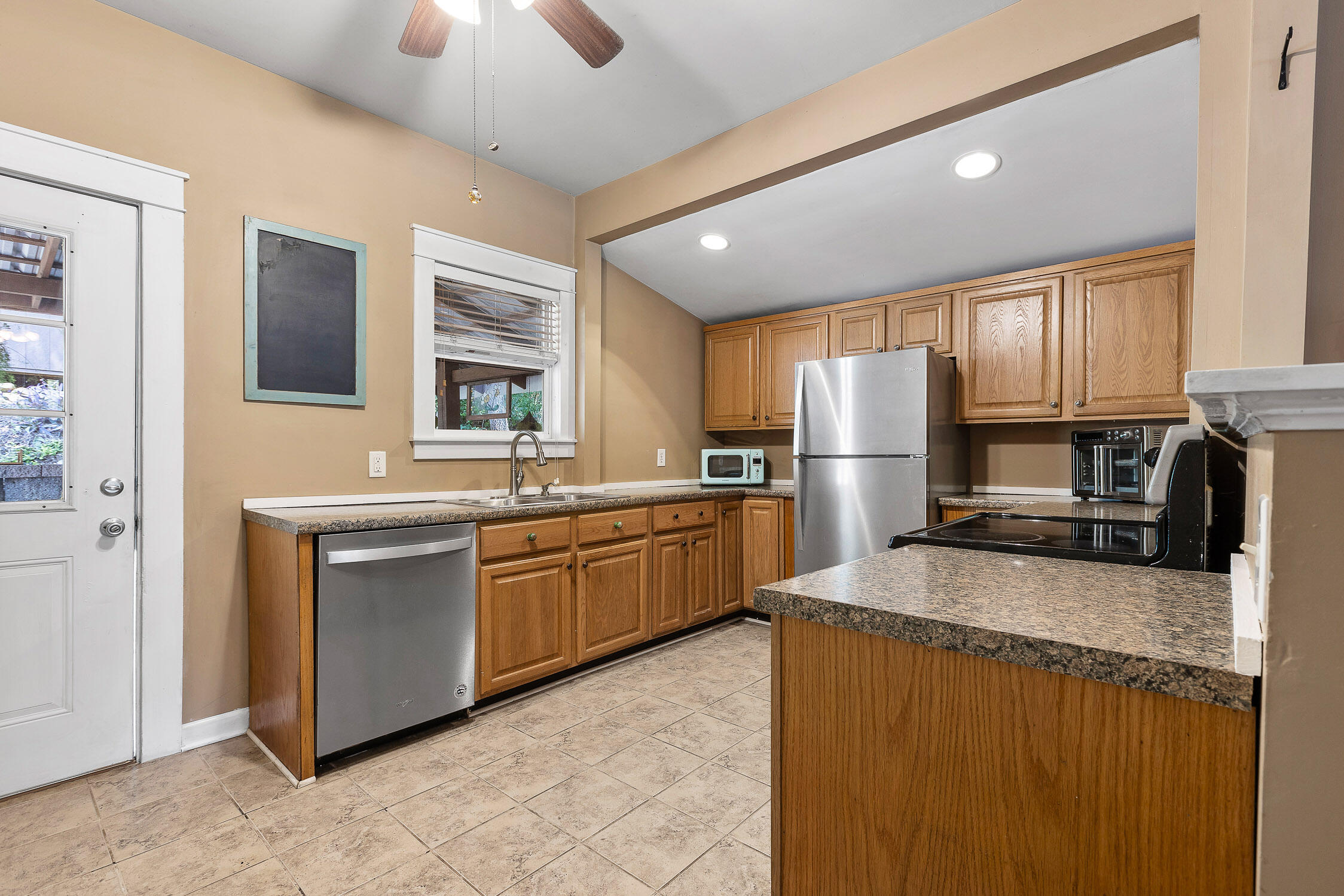 3515 Martin Road Chattanooga, TN 37415 - Photo 14 of 22 Martin-23