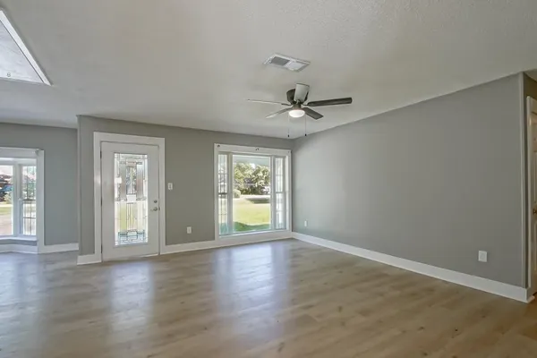 $1,875 | 308 Robin Hood Drive, Covington, LA 70433