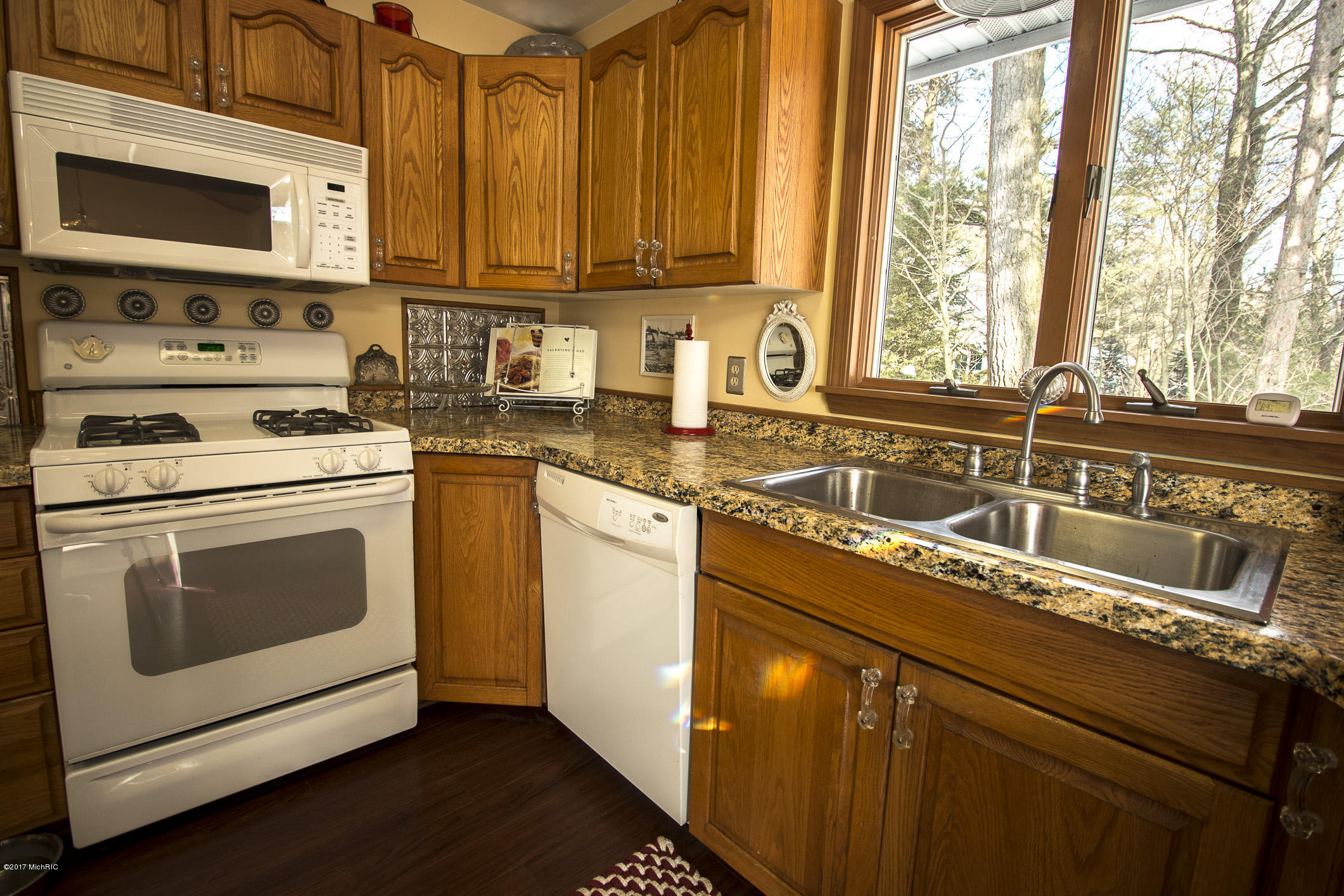 8569 West Thomas Road Shelby, MI 49455 - Photo 10 of 31 8569 W Thomas Stony Lake-23