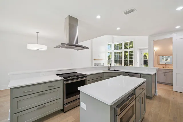 $929,000 | 2025 West Hewett Road, Santa Rosa Beach, FL 32459