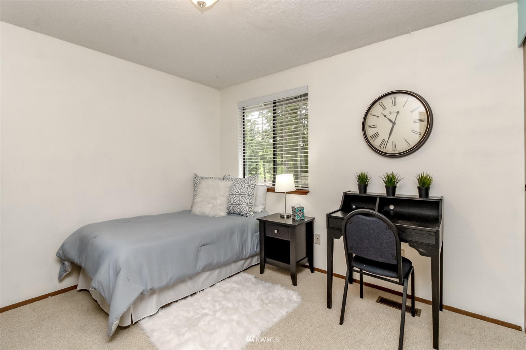 4530 Arvick Road Southeast Port Orchard, WA 98366 - Photo 24 of 40 Gallery Image 24
