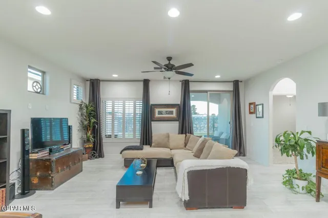 $325,000 | 5924 Dalhart Drive, El Paso, TX 79924