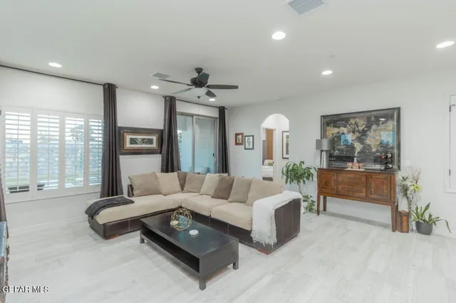 $325,000 | 5924 Dalhart Drive, El Paso, TX 79924