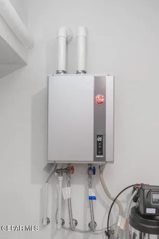 $325,000 | 5924 Dalhart Drive, El Paso, TX 79924