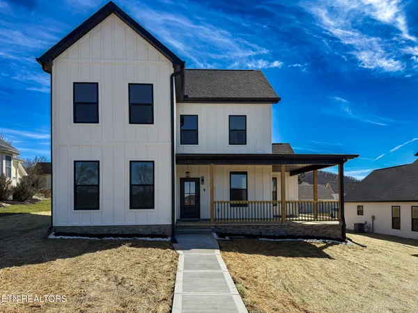 $489,000 | 120 Arcadian Springs Drive, Andersonville, TN 37705