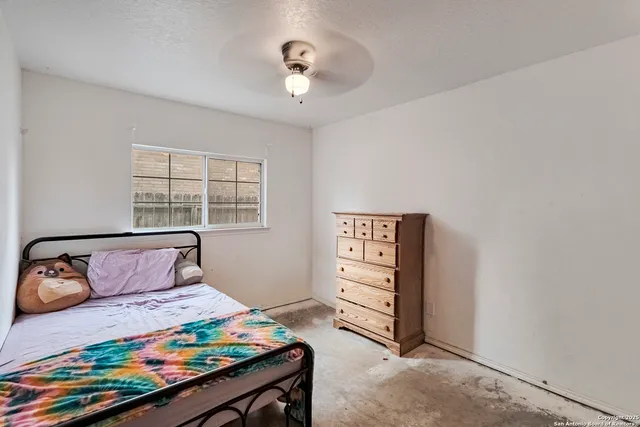 $289,800 | 128 Springtree Grove, Cibolo, TX 78108