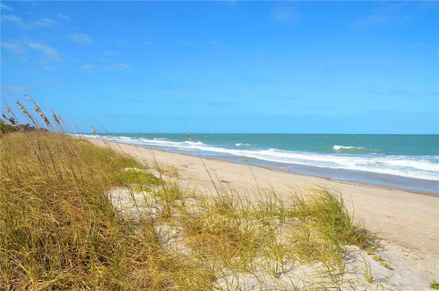 a view of sky from window