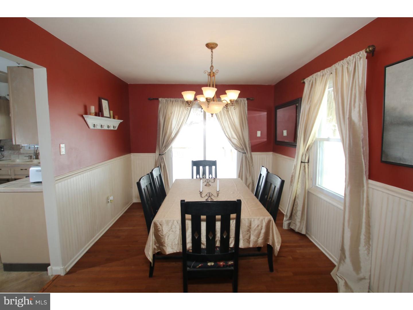 133 Rose Valley Road Pottstown, PA 19464 - Photo 4 of 23 Dining Room