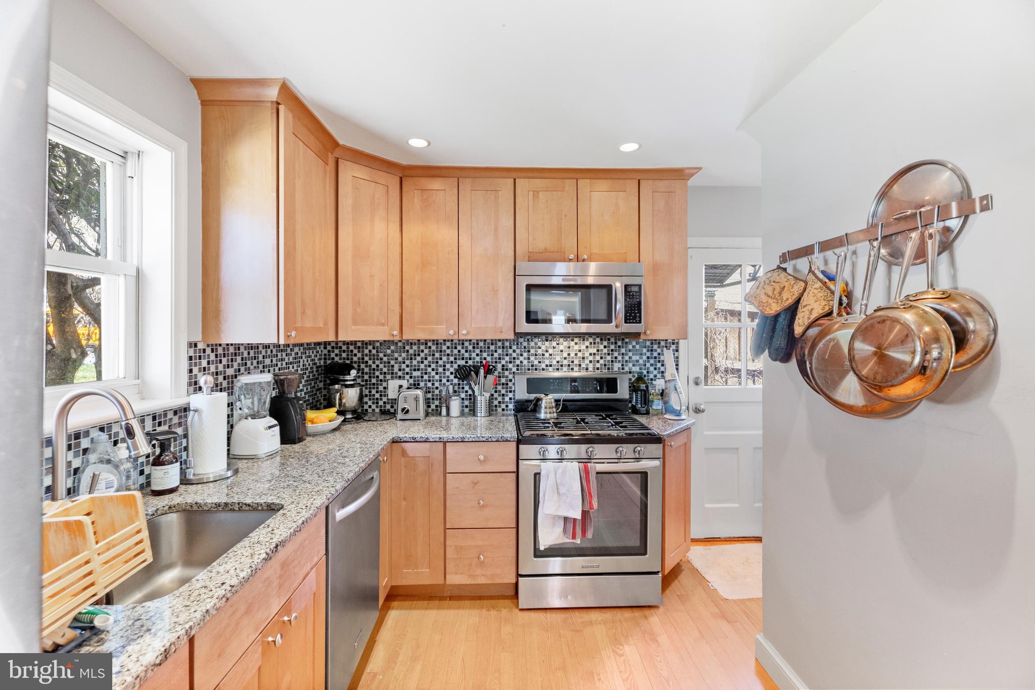 9905 Markham Street Silver Spring, MD 20901 - Photo 2 of 19