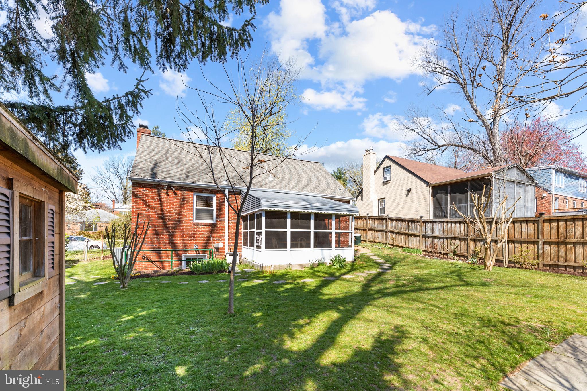 9905 Markham Street Silver Spring, MD 20901 - Photo 17 of 19