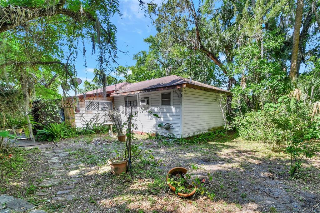 327 South Florida Ave