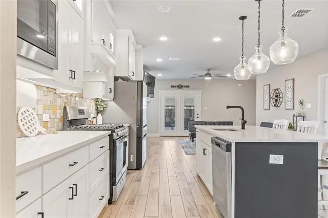 $460,000 | 233 Braves Way, Lavon, TX 75166