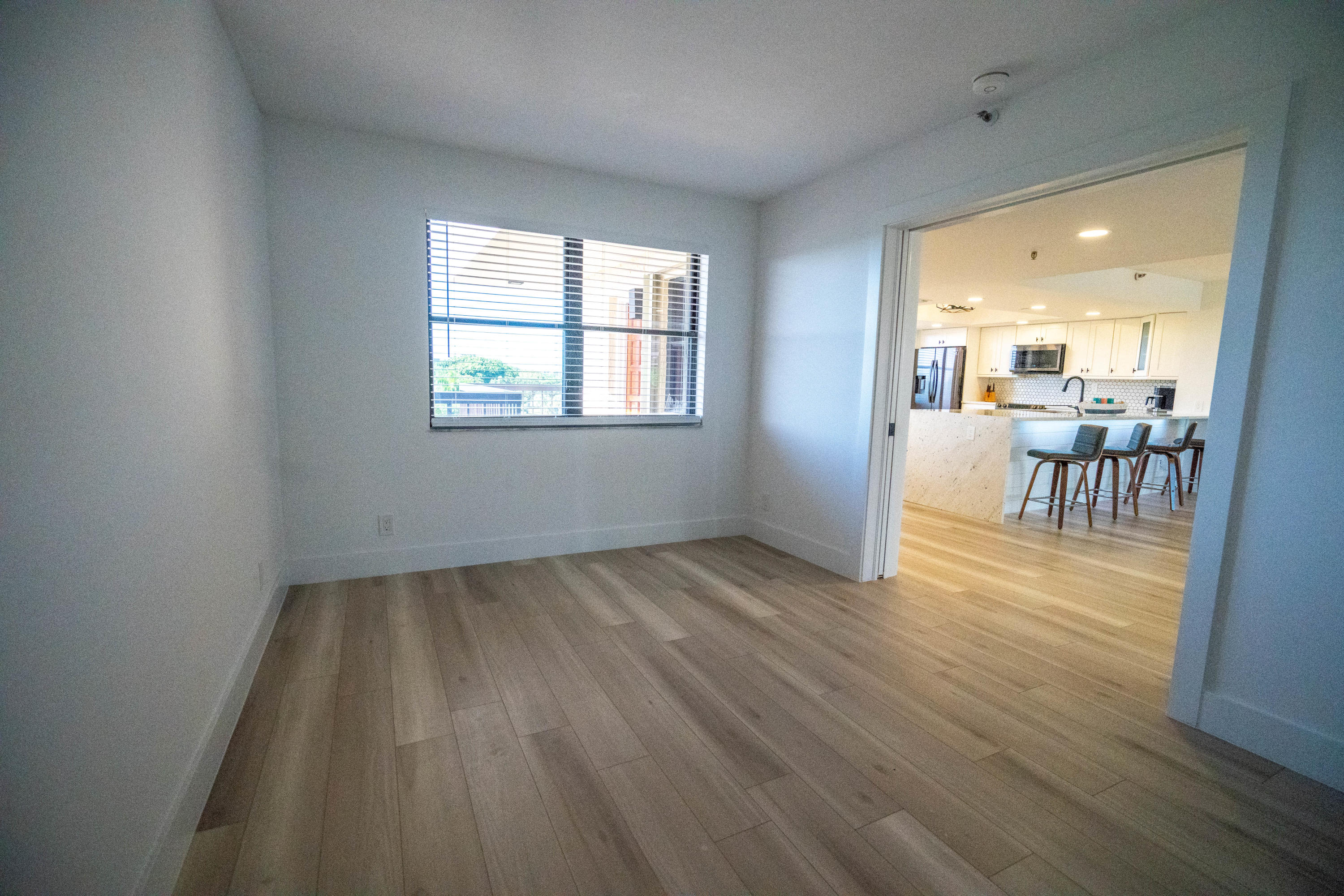 374 Golfview Road, Unit 602 North Palm Beach, FL 33408 - Photo 21 of 25 office den_edited-1