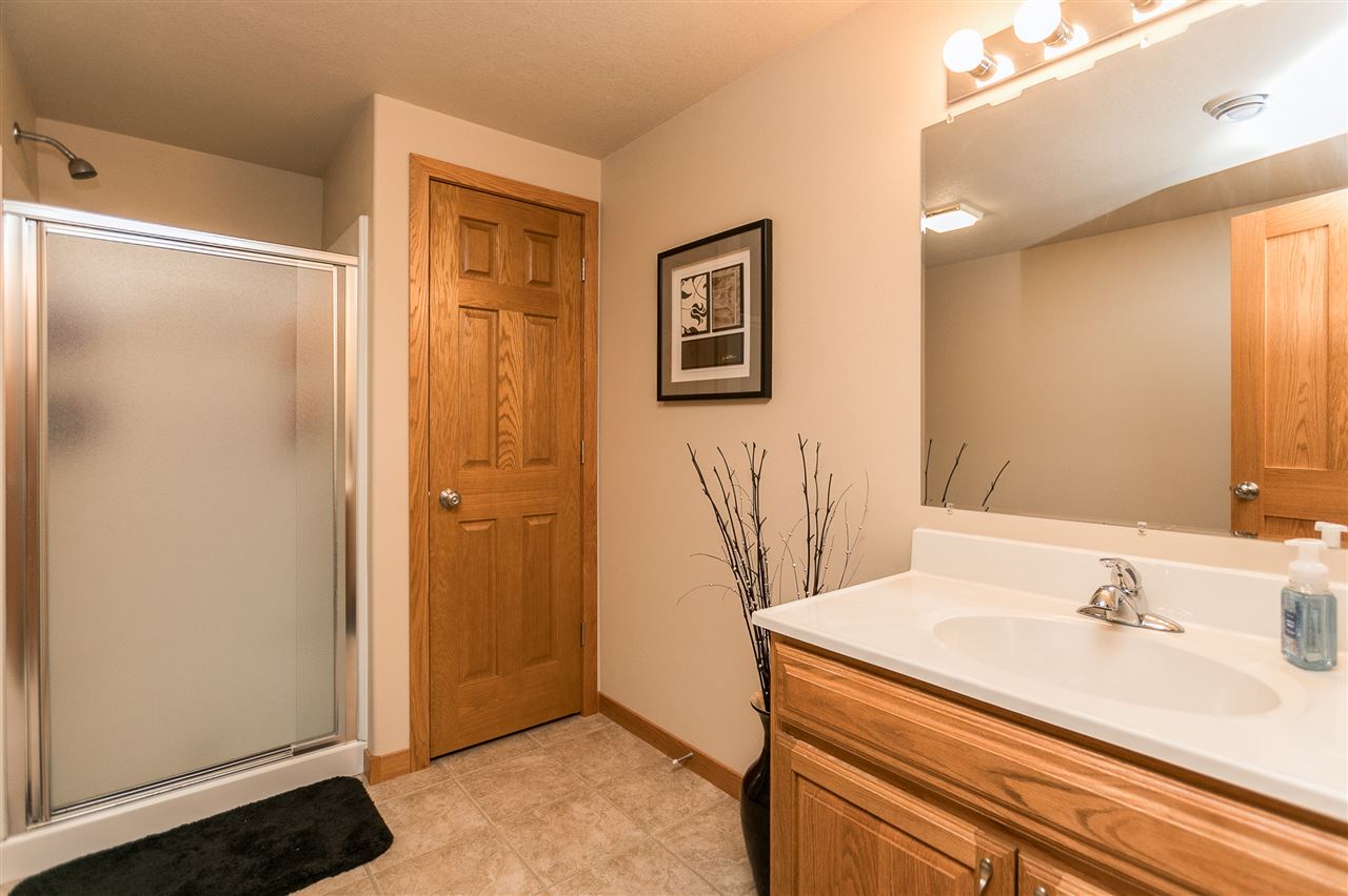 1000 Edwin Drive Marion, IA 52302 - Photo 33 of 36 Gallery Image 33