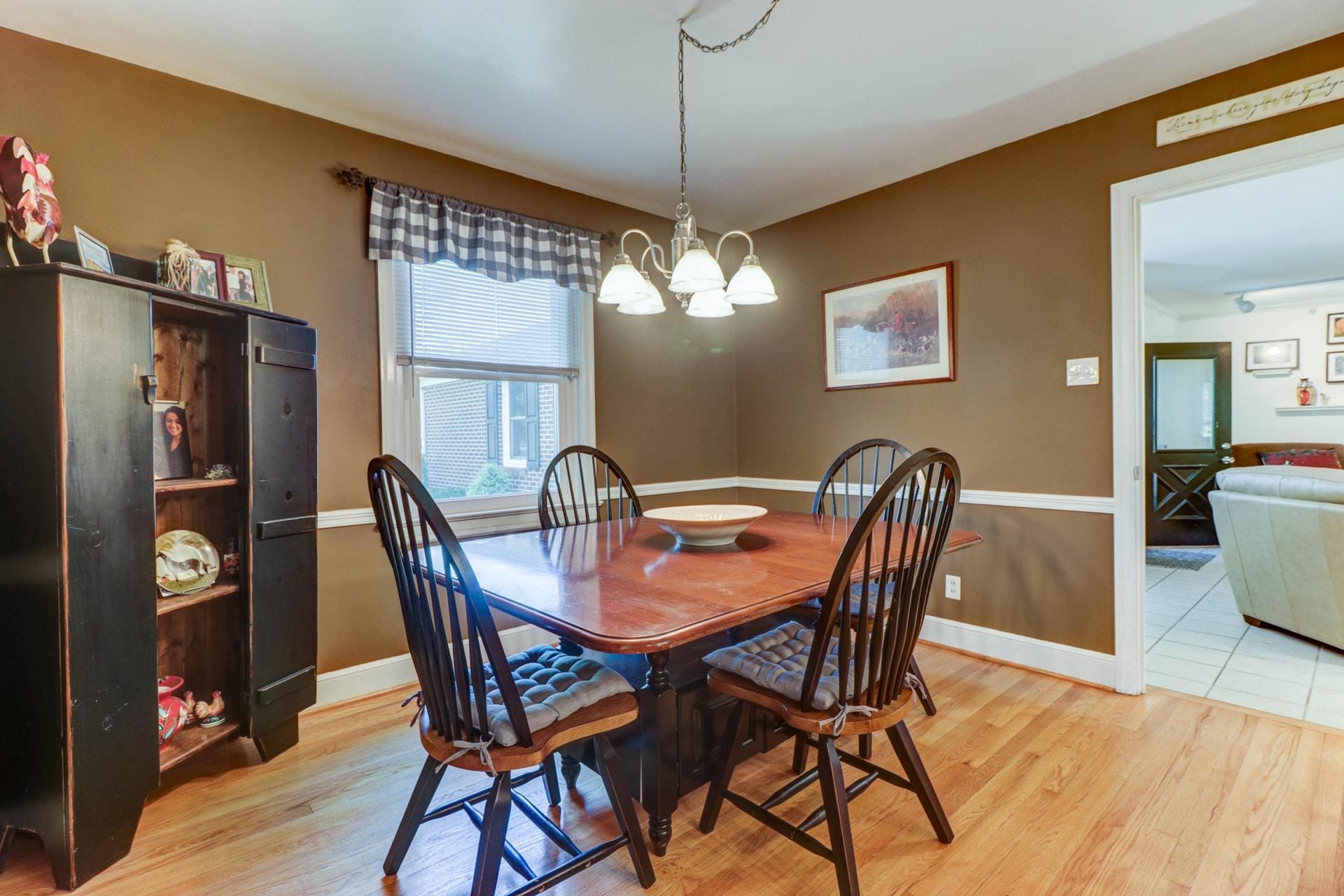 3851 Mud Lick Road Southwest Roanoke, VA 24018 - Photo 5 of 34 Dining Area