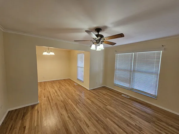 $224,900 | 57 Cherry Drive, Mount Vernon, IL 62864