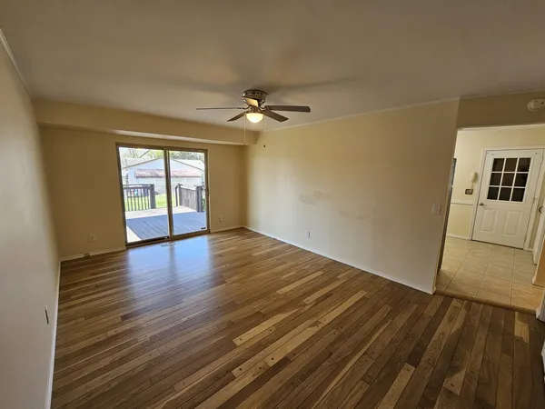 $224,900 | 57 Cherry Drive, Mount Vernon, IL 62864