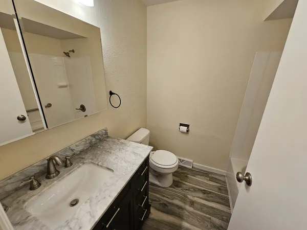 $224,900 | 57 Cherry Drive, Mount Vernon, IL 62864