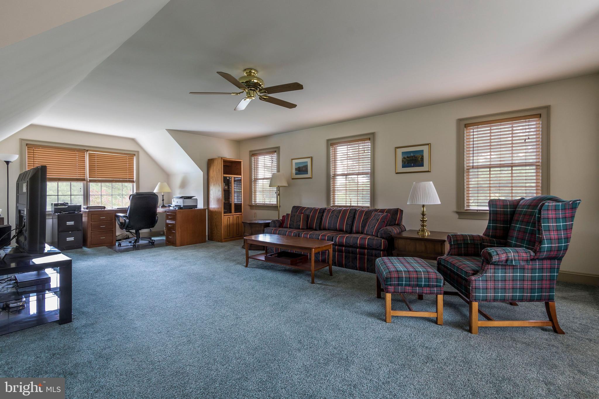 1136 Elephant Road Perkasie, PA 18944 - Photo 35 of 50