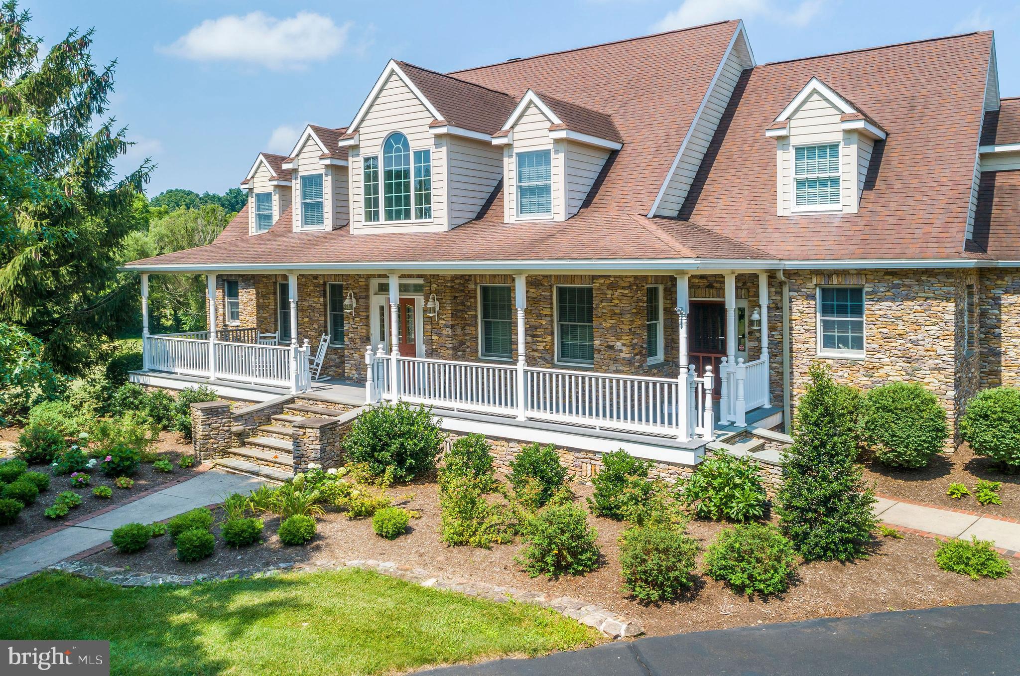 1136 Elephant Road Perkasie, PA 18944 - Photo 5 of 50