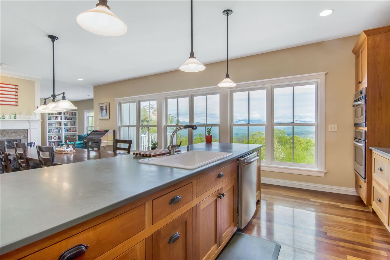 1130 Ring Road Waterbury, VT 05676 - Photo 6 of 36