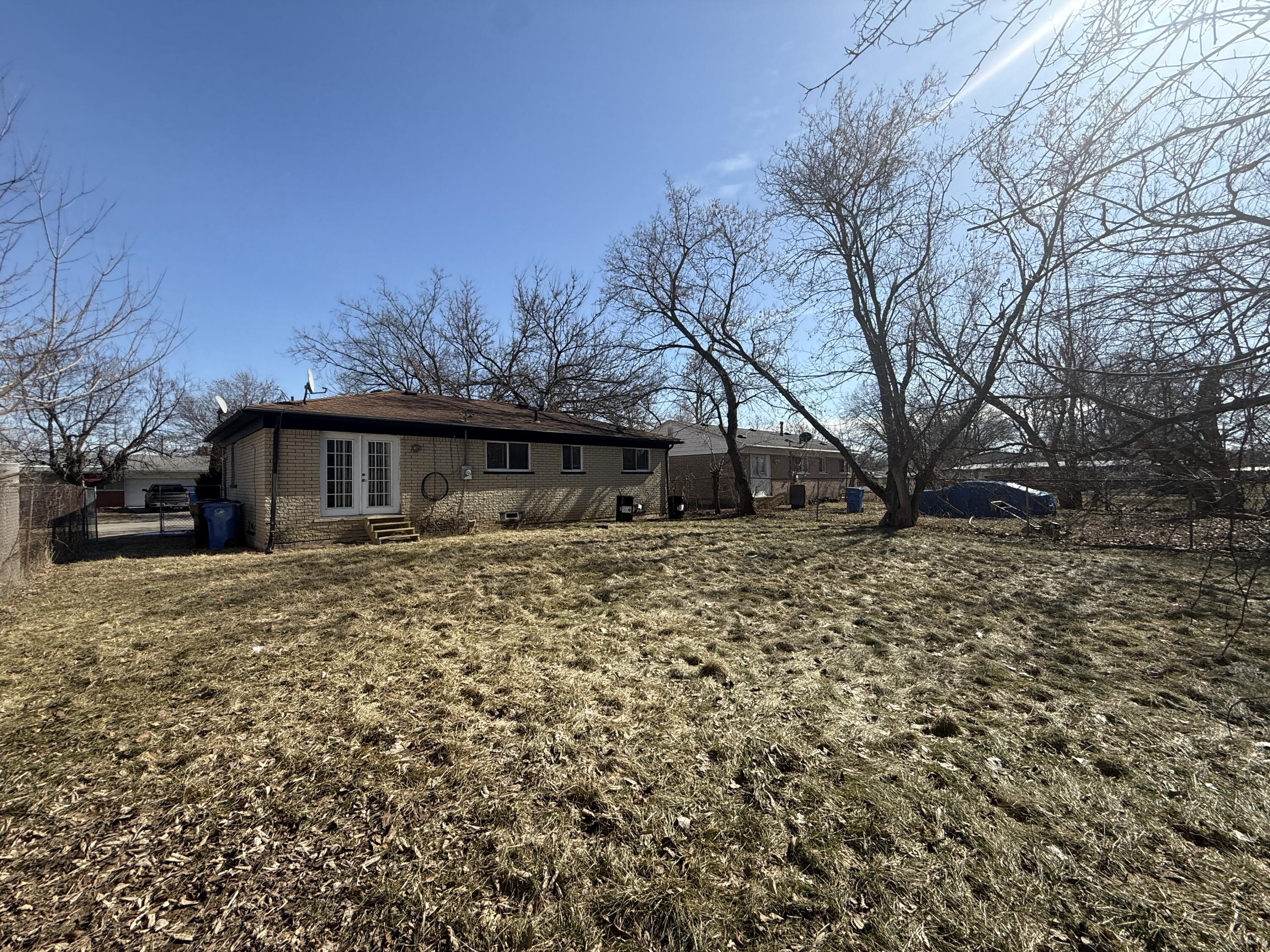 4052 Burton Street Inkster, MI 48141 - Photo 4 of 14 IMG_0176