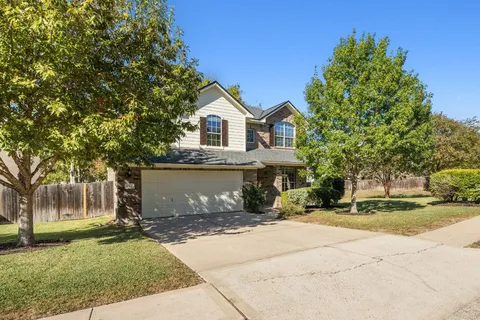 $395,000 | 1501 Weatherford Drive, Austin, TX 78753