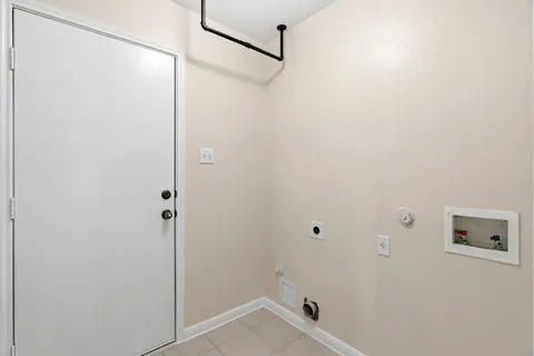 $395,000 | 1501 Weatherford Drive, Austin, TX 78753