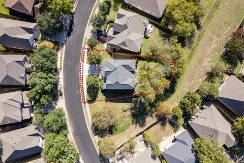 $395,000 | 1501 Weatherford Drive, Austin, TX 78753