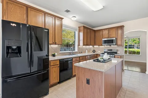 $395,000 | 1501 Weatherford Drive, Austin, TX 78753