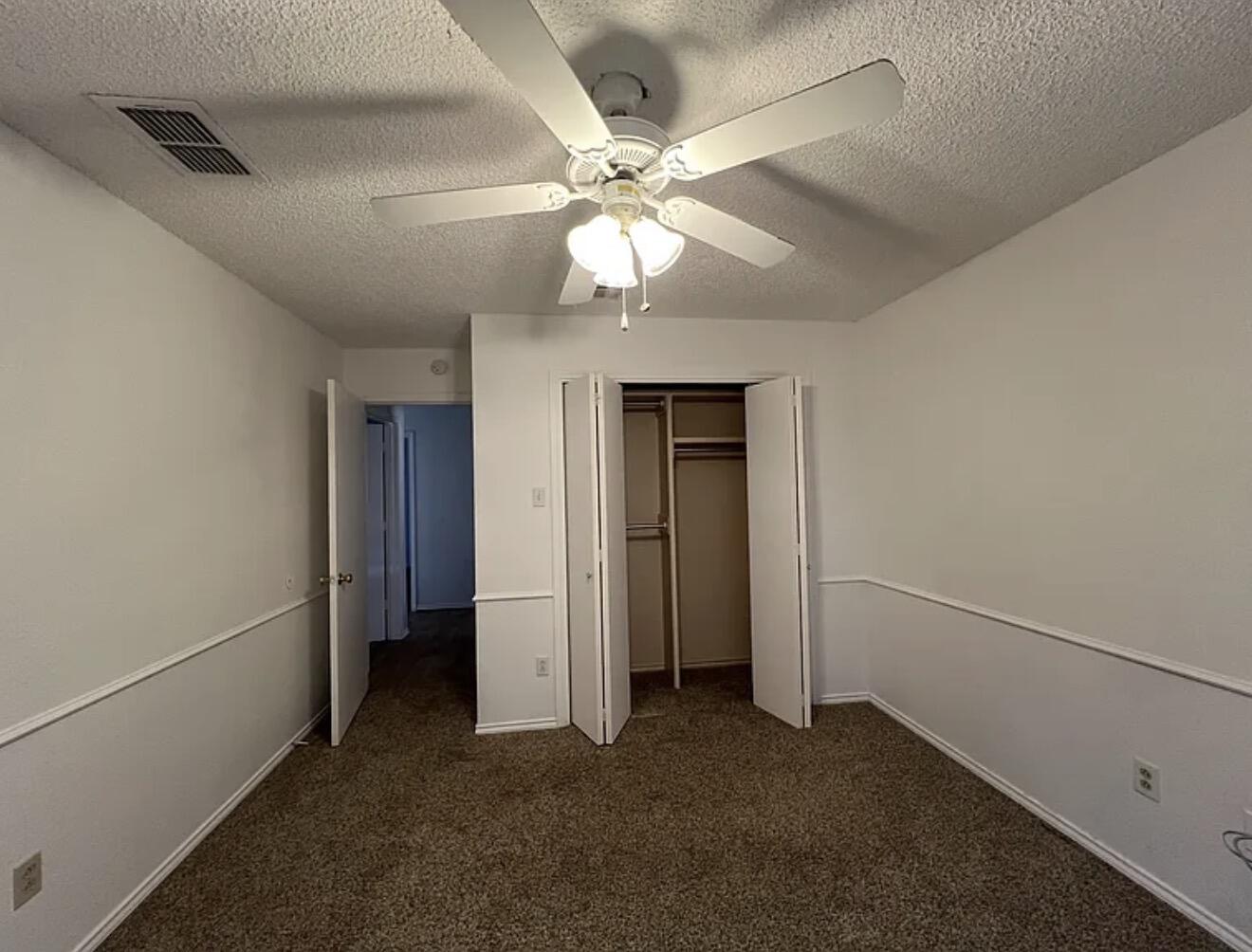 5607 87th Place Lubbock, TX 79424 - Photo 16 of 17 IMG_1912