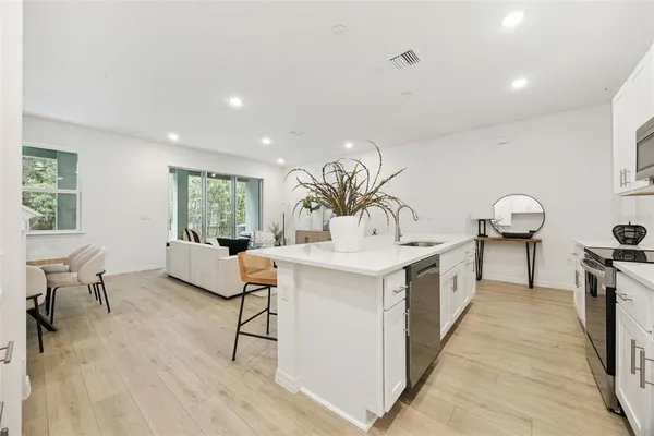 $359,999 | 5225 Luisa Court, St. Cloud, FL 34771