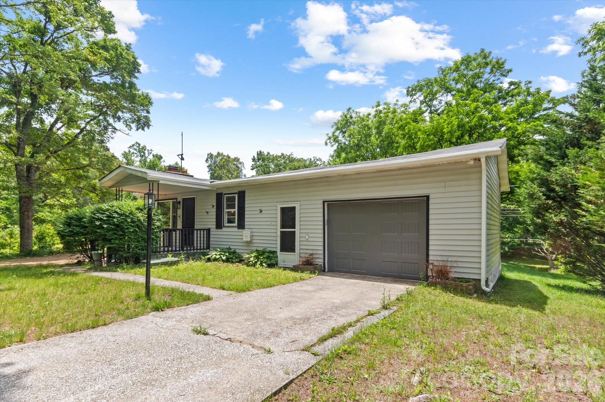 1323 Locust Grove Road Hendersonville, NC 28792 - Photo 30 of 30