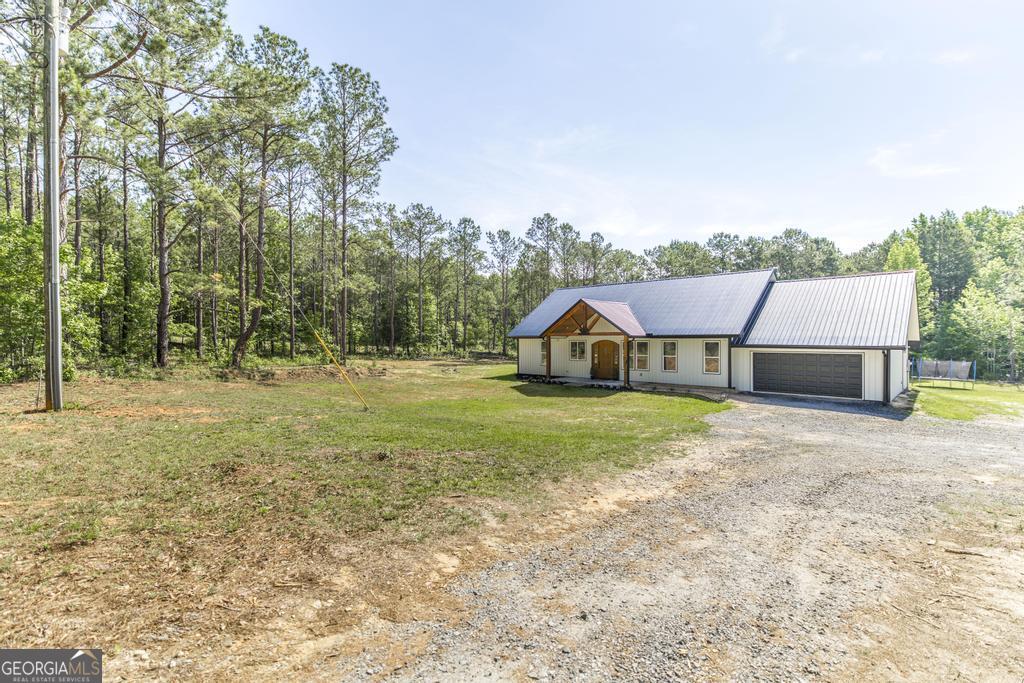 3270 Hamlin Road Lizella, GA 31052 - Photo 8 of 59