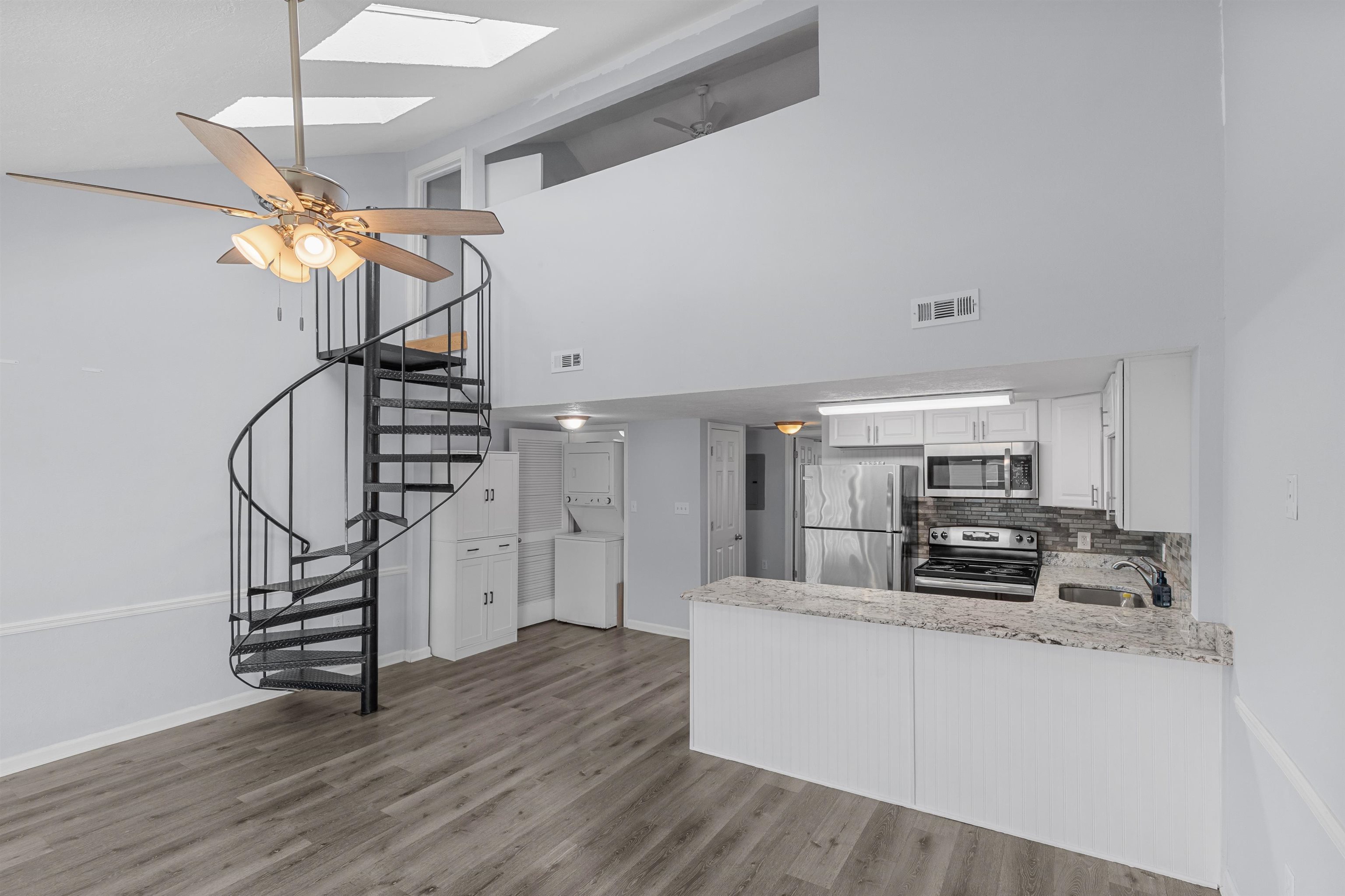 1600 Deer Creek Road, Unit E Surfside Beach, SC 29575 - Photo 11 of 34