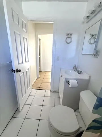 $1,750 | 2721 Avenue South, Unit D4, Riviera Beach, FL 33404