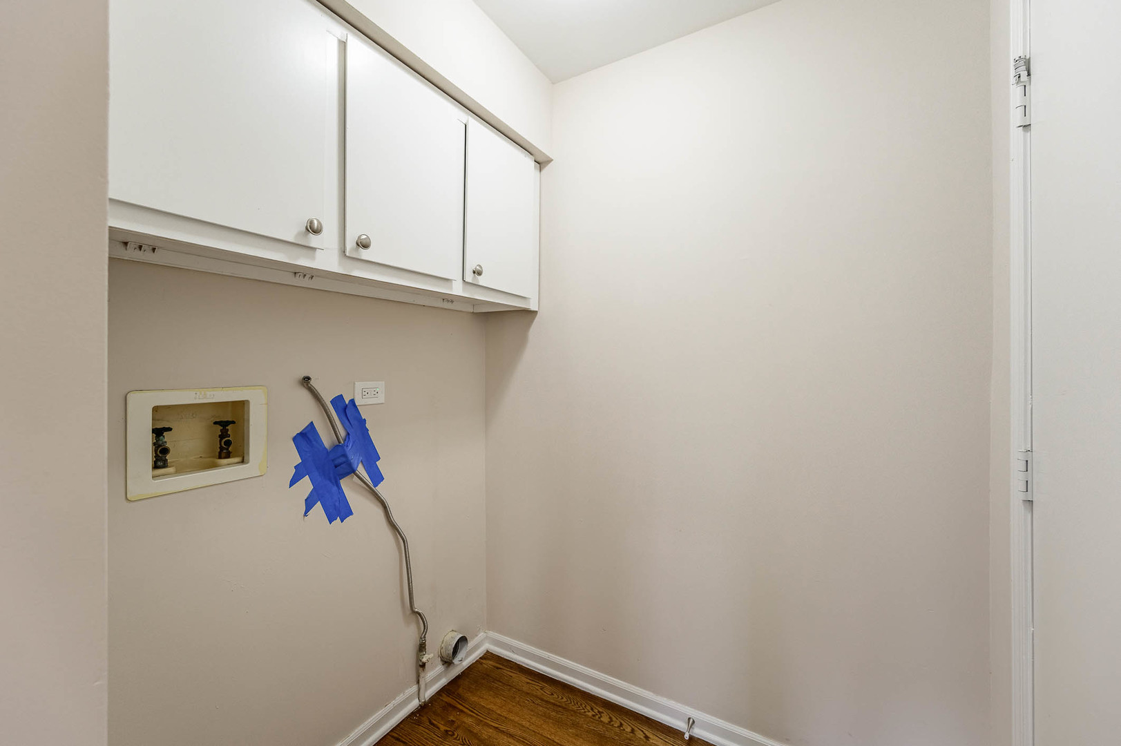 143 Hampton Street Cary, IL 60013 - Photo 13 of 19 a view of storage and utility room with washer and dryer