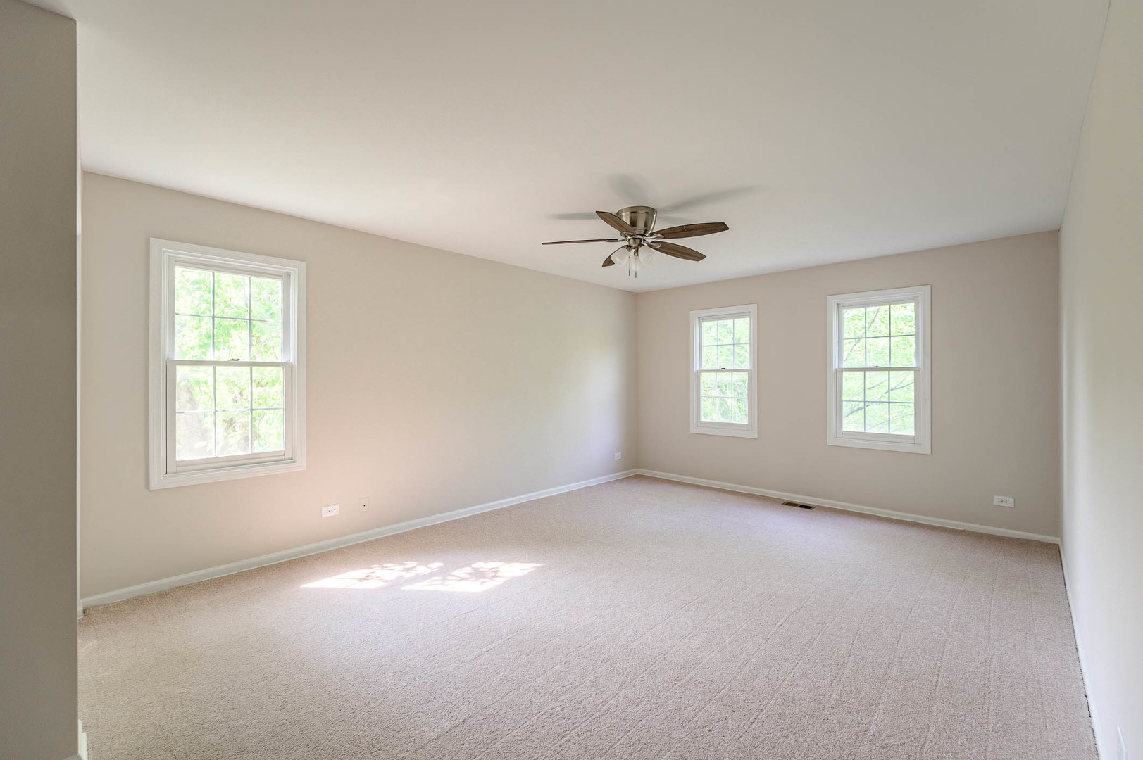 143 Hampton Street Cary, IL 60013 - Photo 8 of 19 a view of an empty room with a window