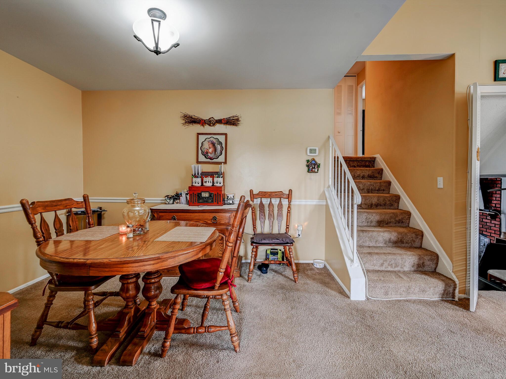358 Laburnum Road Edgewood, MD 21040 - Photo 20 of 41 Attached dining area.