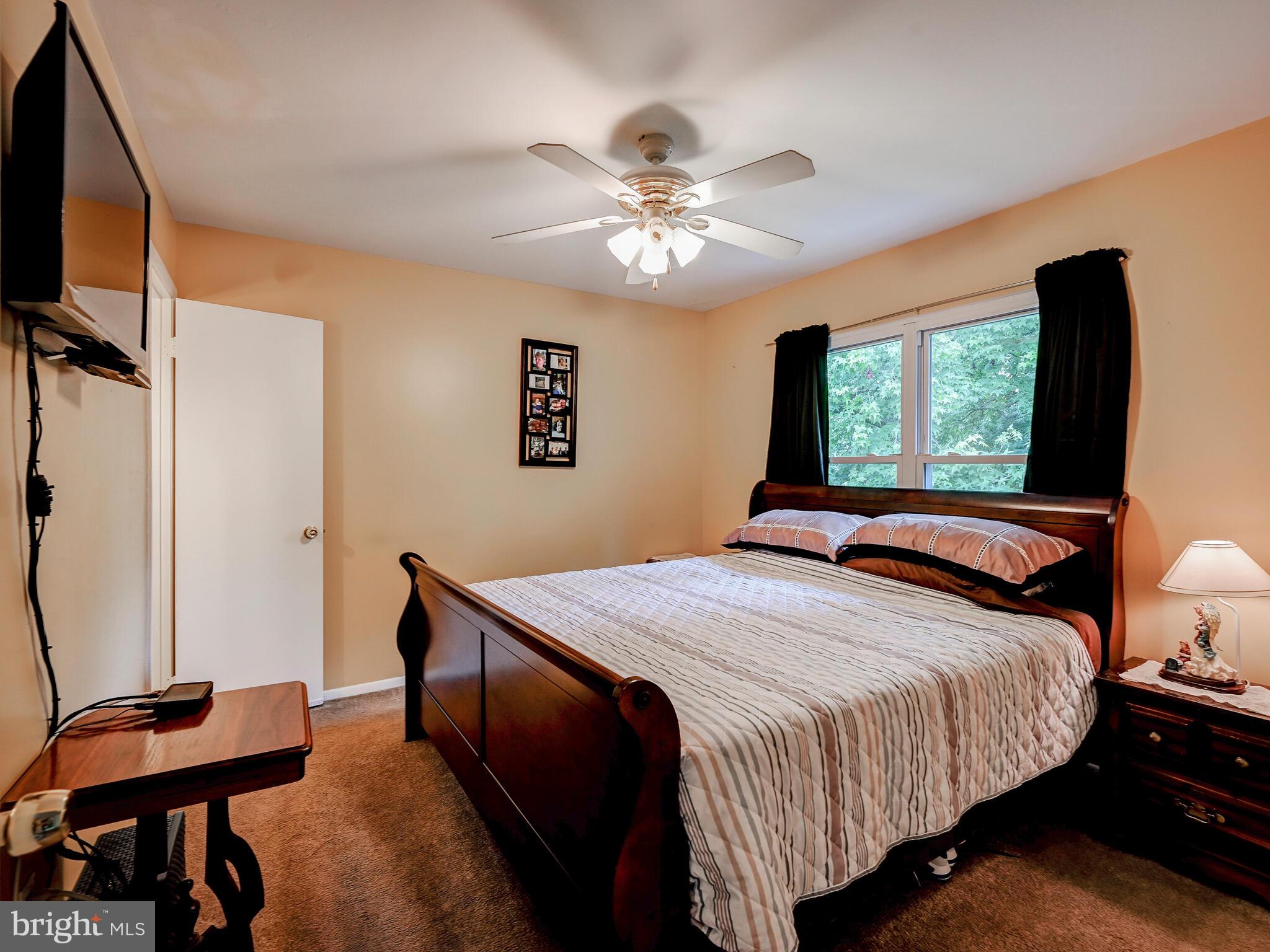 358 Laburnum Road Edgewood, MD 21040 - Photo 22 of 41 Master bedroom with attached bathroom.