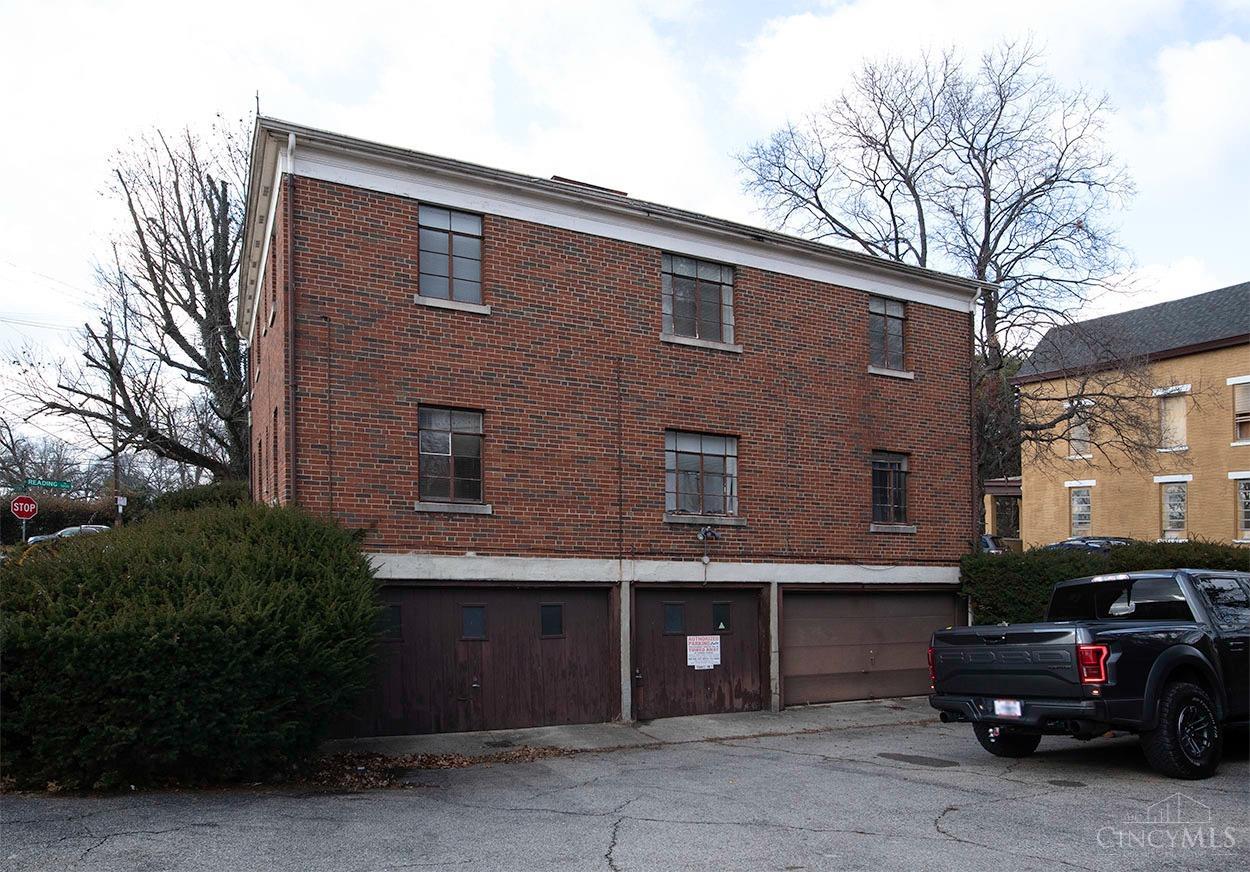 5200 Reading Road Cincinnati, OH 45237 - Photo 3 of 30
