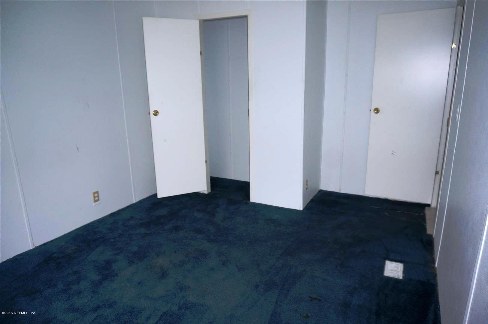 7463 Lilly Court Keystone Heights, FL 32656 - Photo 5 of 10 a view of empty room