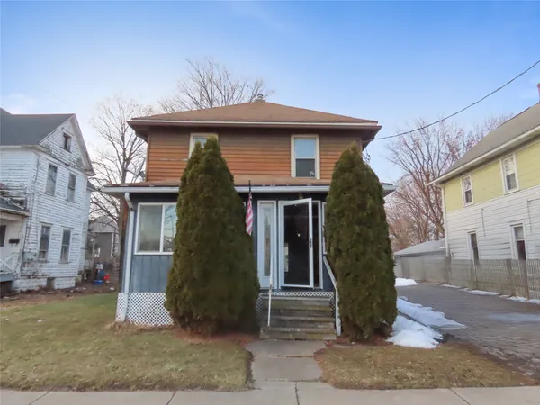 $59,950 | 613 South Street, Endicott, NY 13760