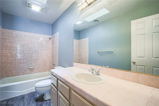 $1,750 | 2851 South Valley View Boulevard, Unit 1137A, Las Vegas, NV 89102