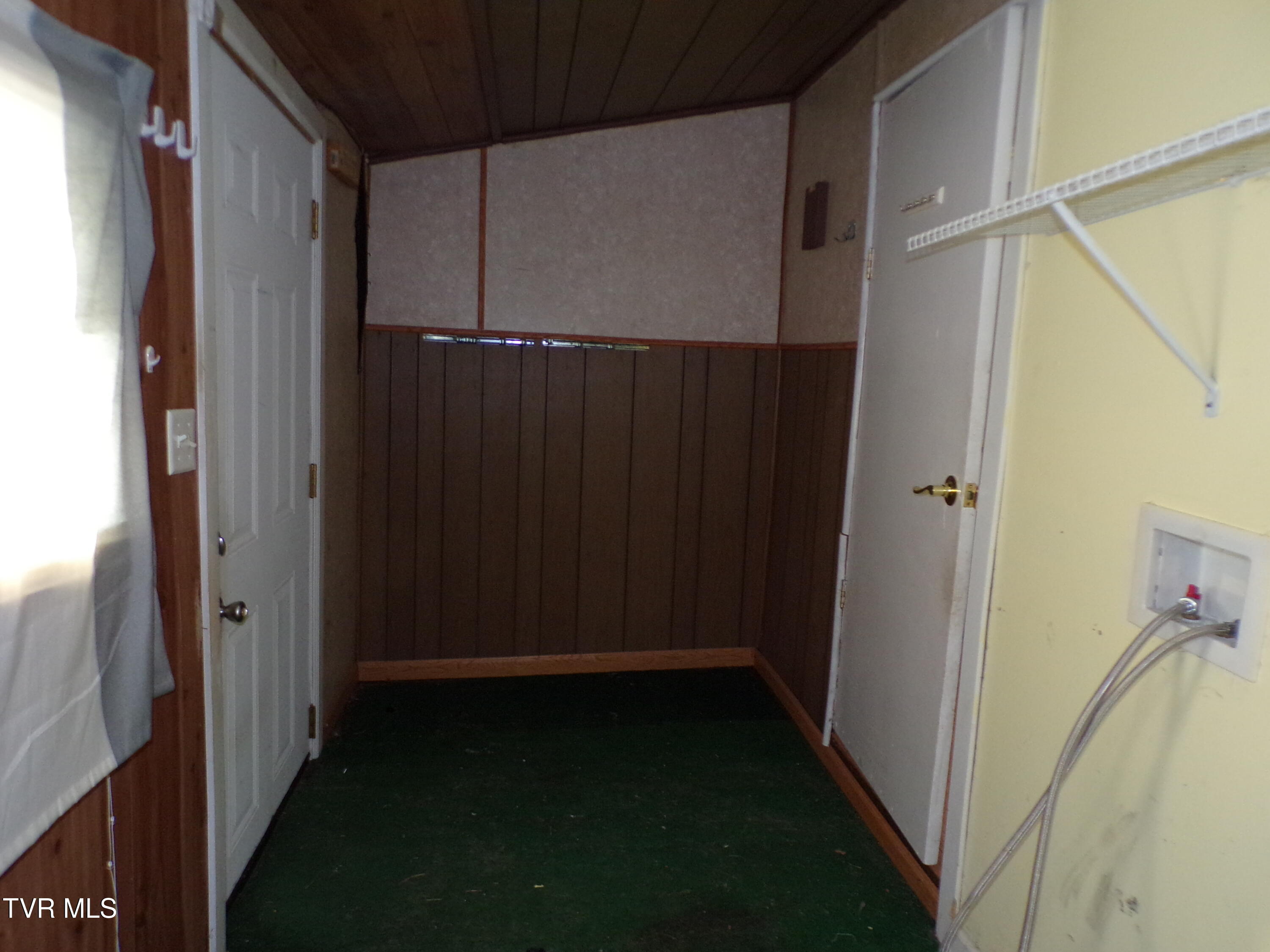 200 Rte 645 Jonesville, VA 24263 - Photo 20 of 28 LAUNDRY ROOM TOWARD EXIT DOOR
