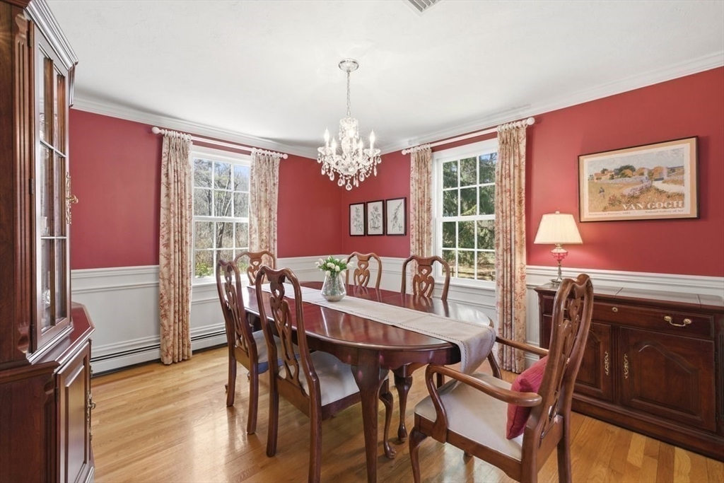 7 Tanglewood Road Walpole, MA 02032 - Photo 14 of 40