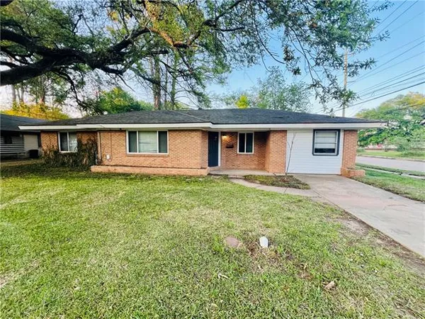 $159,900 | 2019 Shirley Park Place, Alexandria, LA 71301