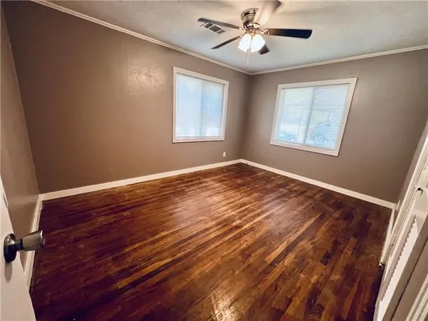 $159,900 | 2019 Shirley Park Place, Alexandria, LA 71301